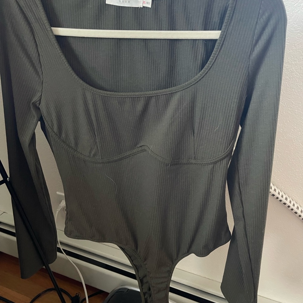 Lush Green Long Sleeve Bodysuit